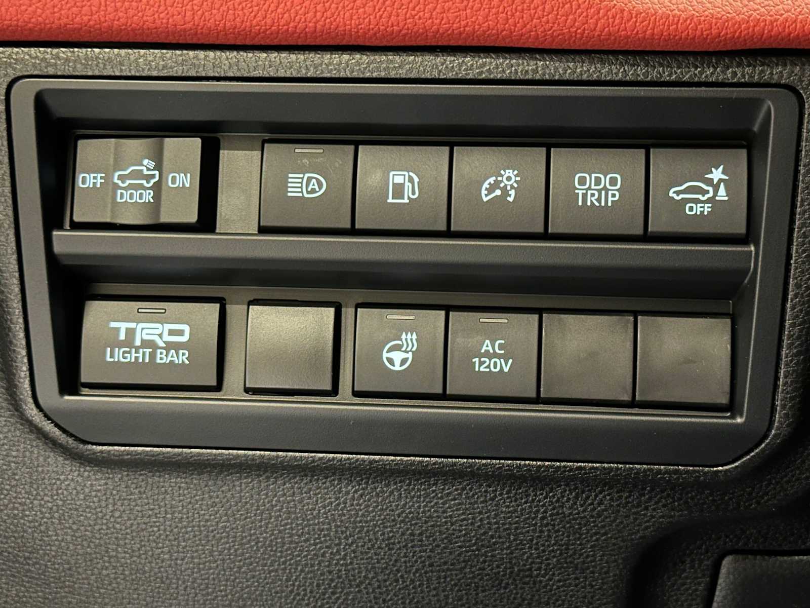 Thumbnail: 2026 Toyota Tundra - 18