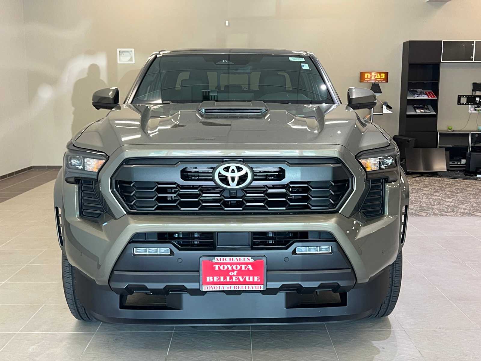 Thumbnail: 2025 Toyota Tacoma - 8