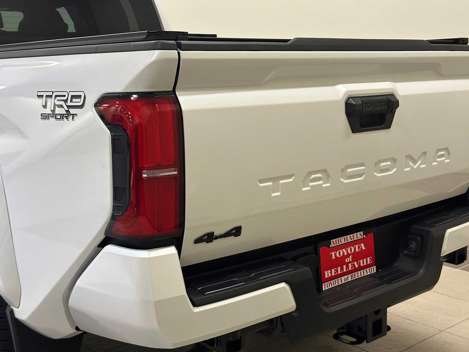 Thumbnail: 2024 Toyota Tacoma - 7