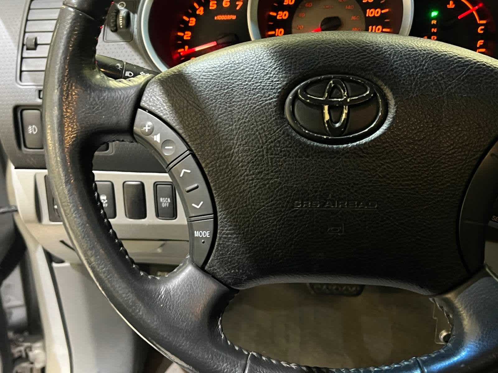 Thumbnail: 2010 Toyota Tacoma - 22