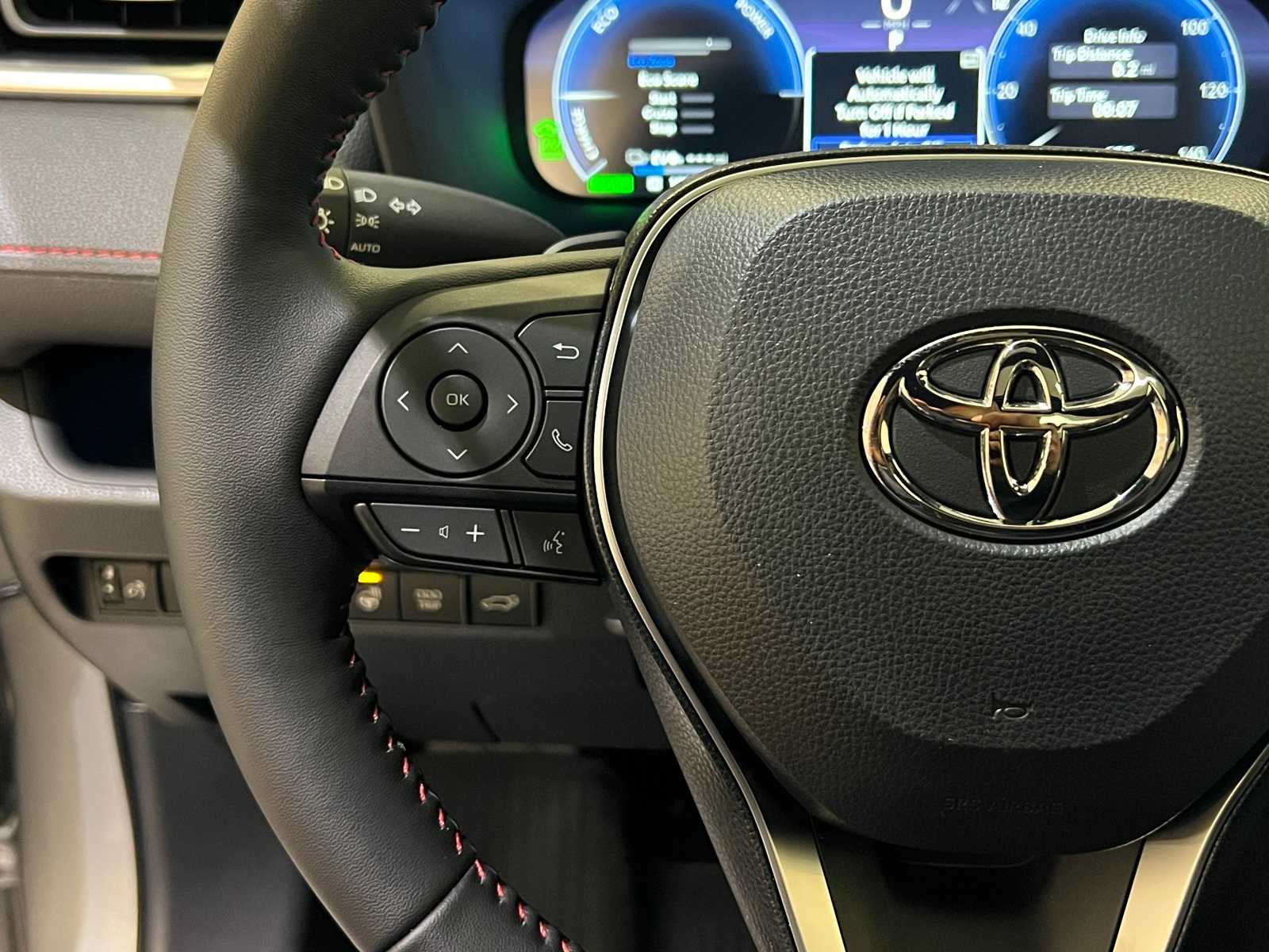 Thumbnail: 2025 Toyota RAV4 - 22