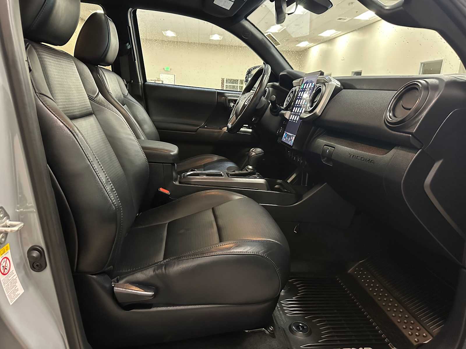 Thumbnail: 2019 Toyota Tacoma - 28