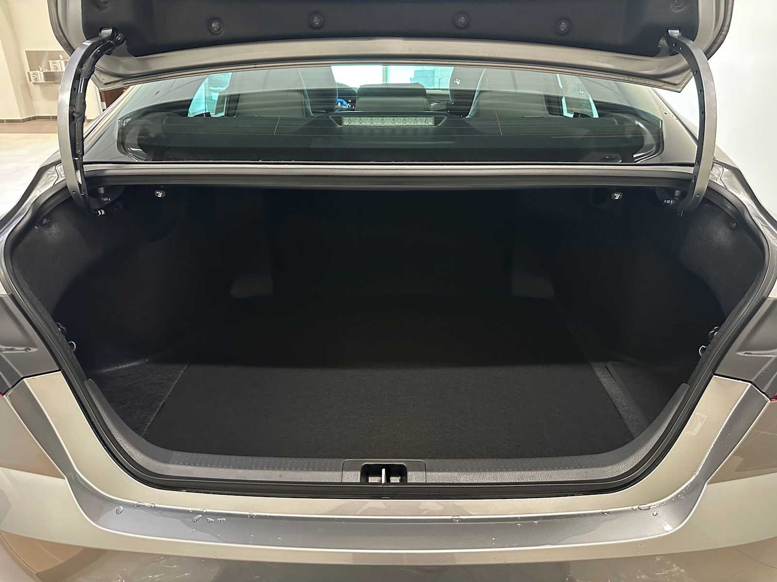 Thumbnail: 2026 Toyota Camry - 30