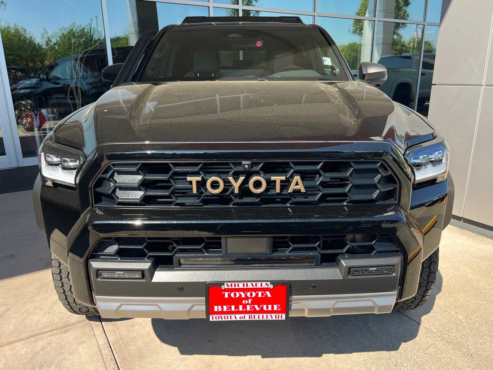 Thumbnail: 2025 Toyota 4Runner - 8