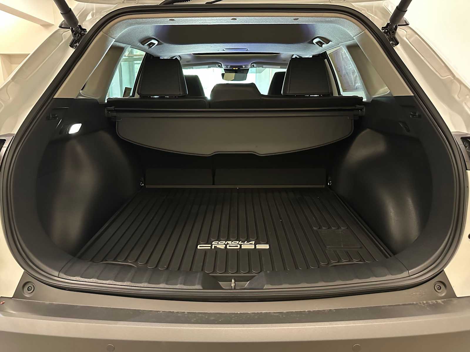 Thumbnail: 2026 Toyota Corolla Cross - 31