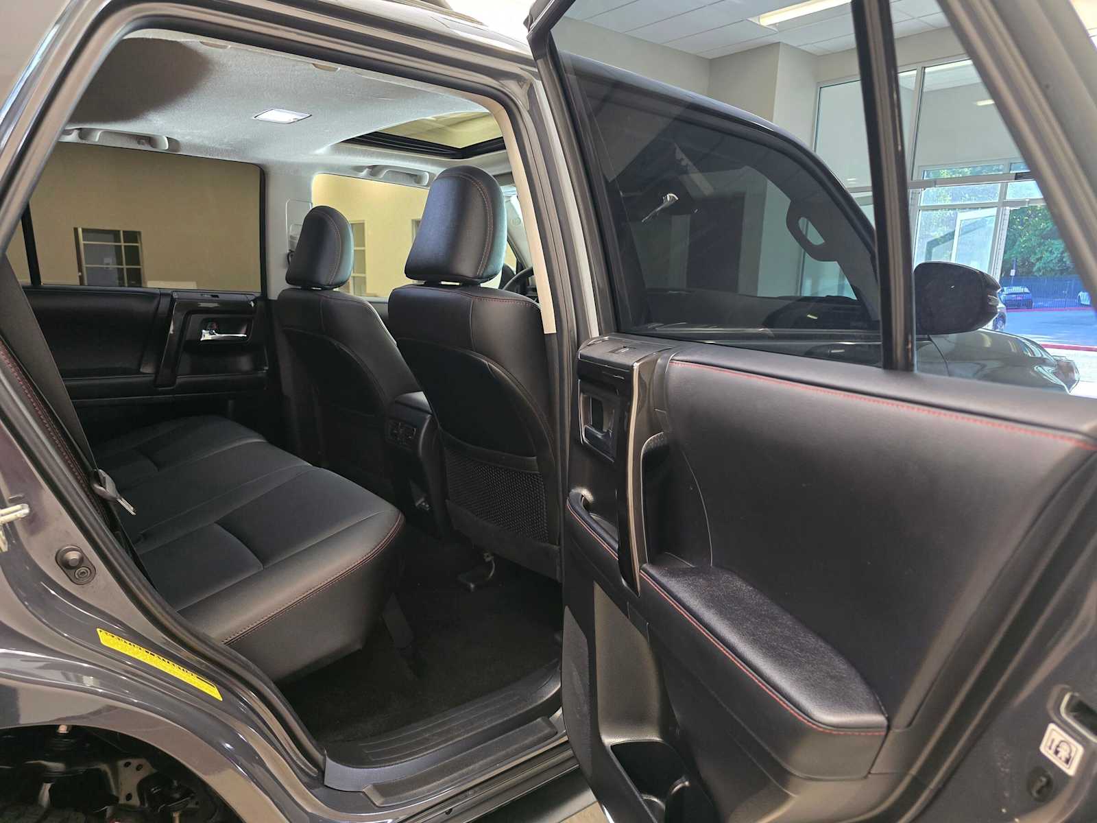 Thumbnail: 2024 Toyota 4Runner - 25