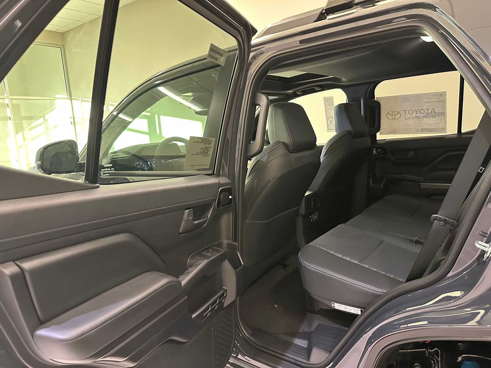 Thumbnail: 2026 Toyota 4Runner - 24