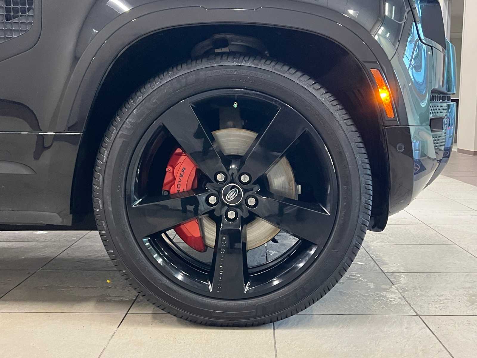 Thumbnail: 2023 Land Rover Defender - 7