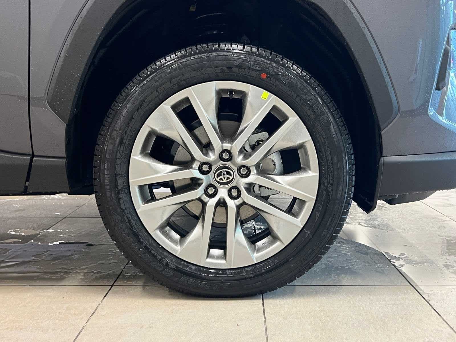 Thumbnail: 2025 Toyota RAV4 - 7