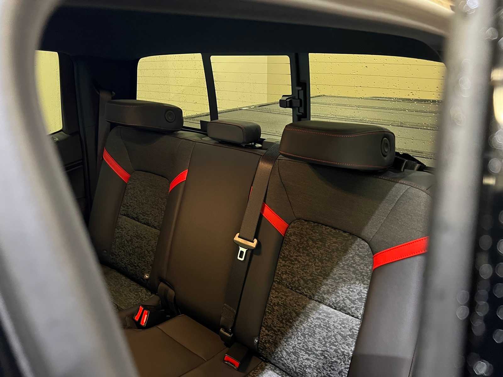 Thumbnail: 2024 Chevrolet Colorado - 13