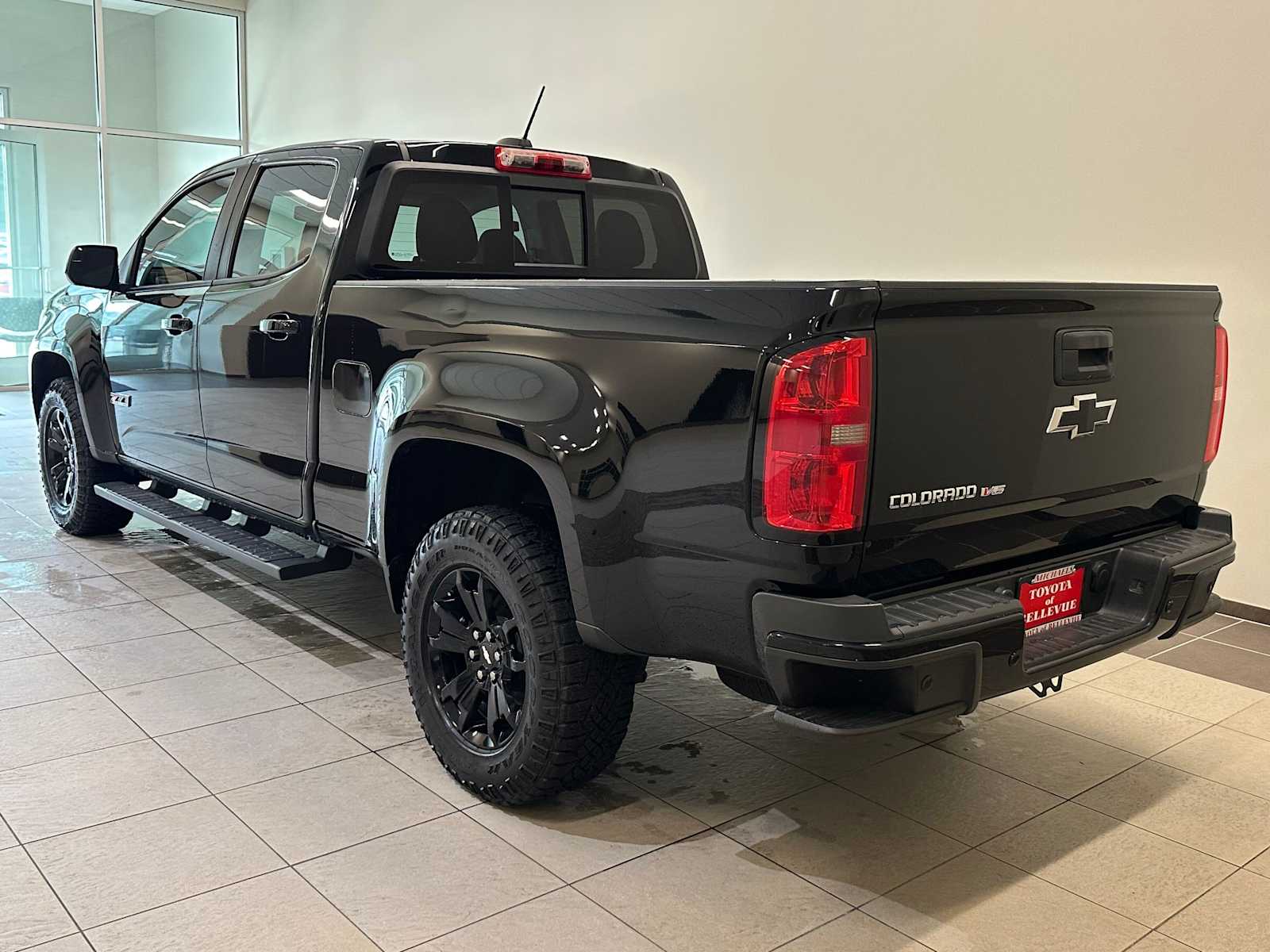 Thumbnail: 2019 Chevrolet Colorado - 5