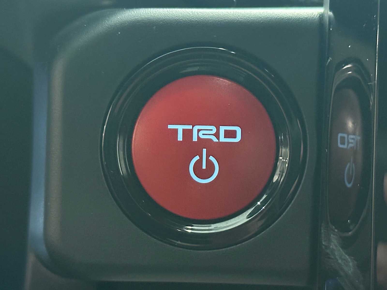 Thumbnail: 2024 Toyota Tacoma - 19