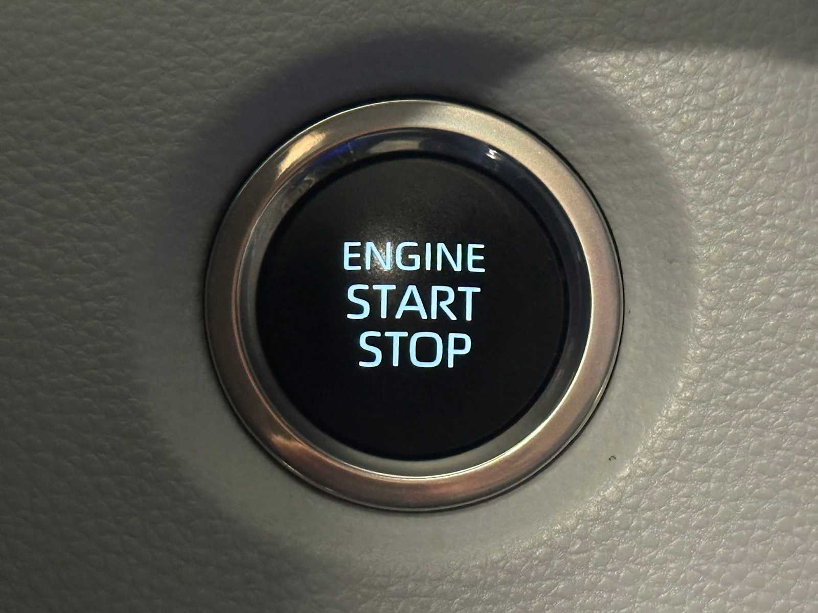 Thumbnail: 2023 Toyota Corolla - 19