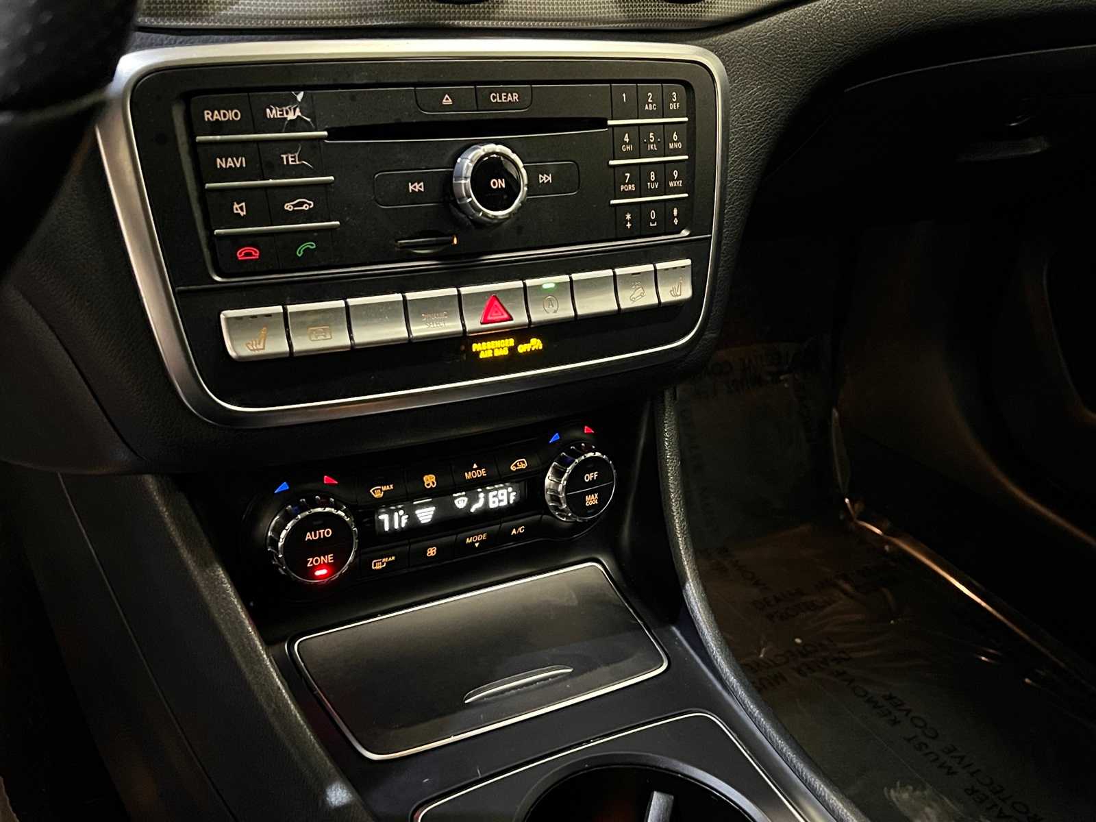 Thumbnail: 2019 Mercedes-Benz GLA - 23