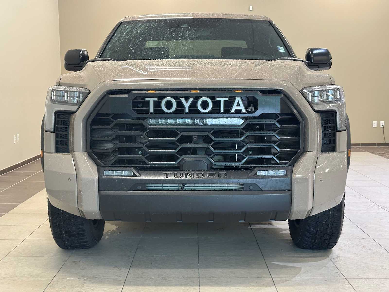 Thumbnail: 2025 Toyota Tundra - 6