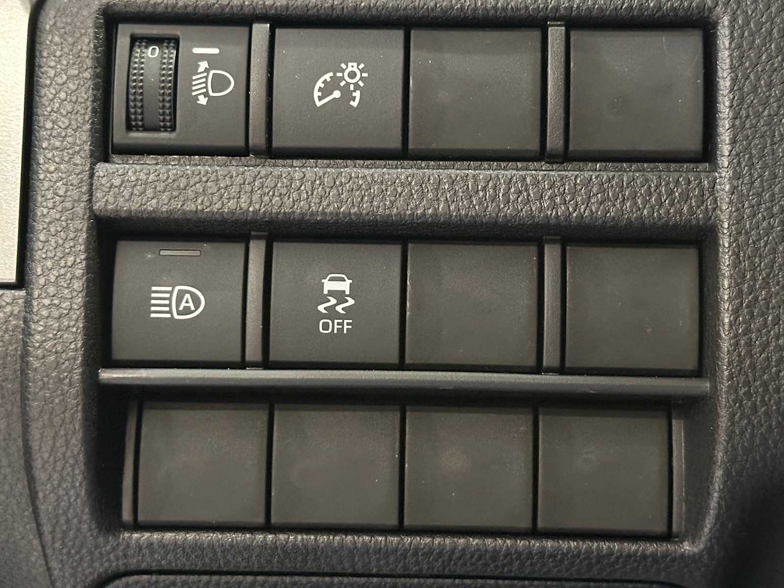 Thumbnail: 2026 Toyota Tacoma - 18