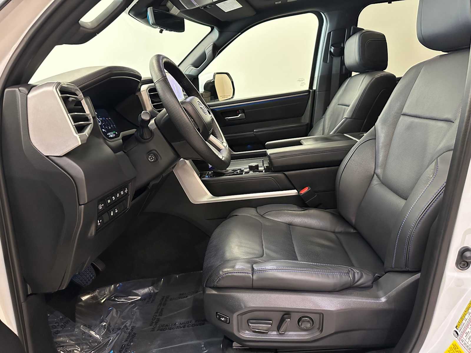 Thumbnail: 2023 Toyota Sequoia - 22