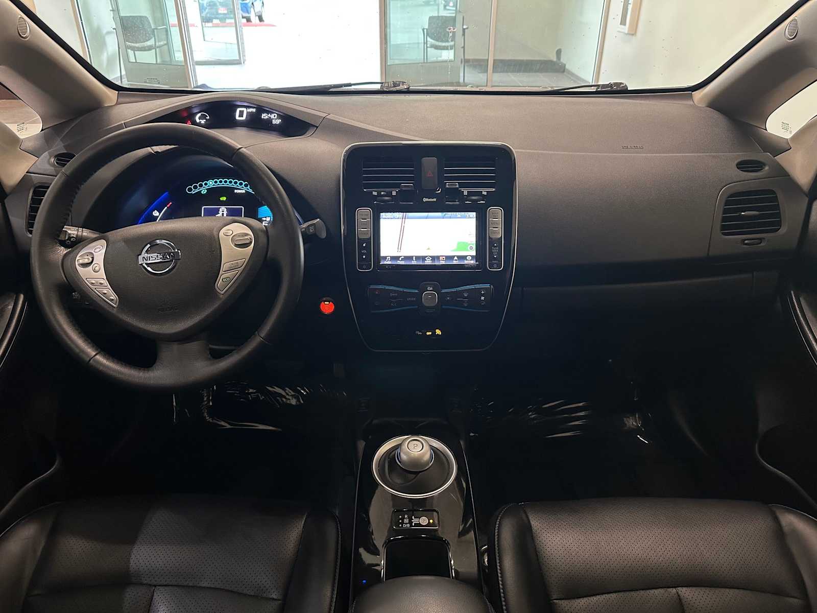 Thumbnail: 2016 Nissan Leaf - 10