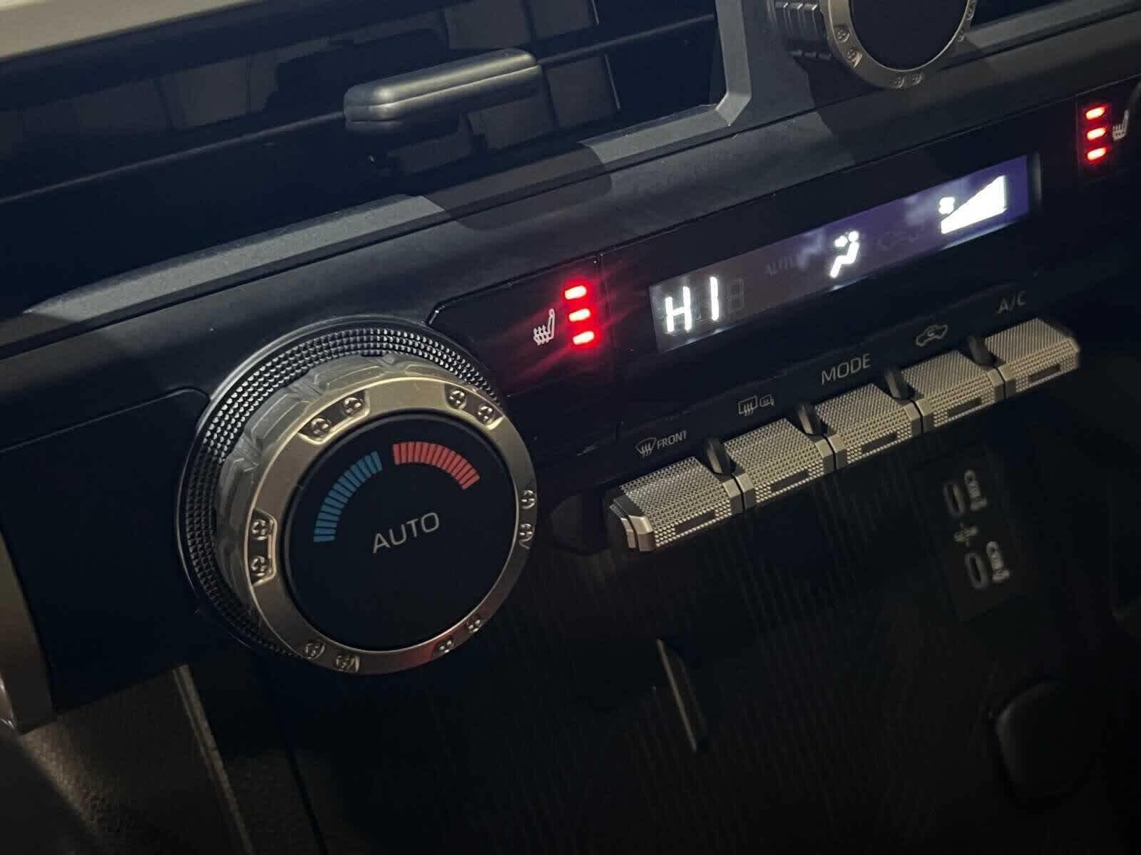 Thumbnail: 2024 Toyota Tacoma - 26