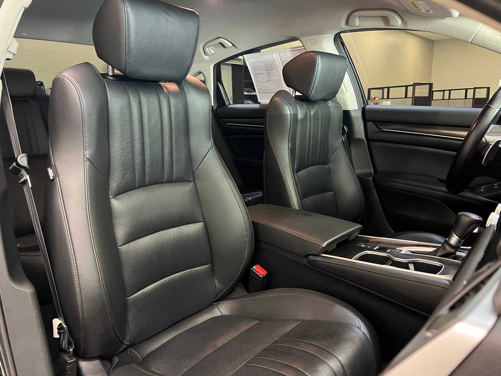 Thumbnail: 2022 Honda Accord - 13