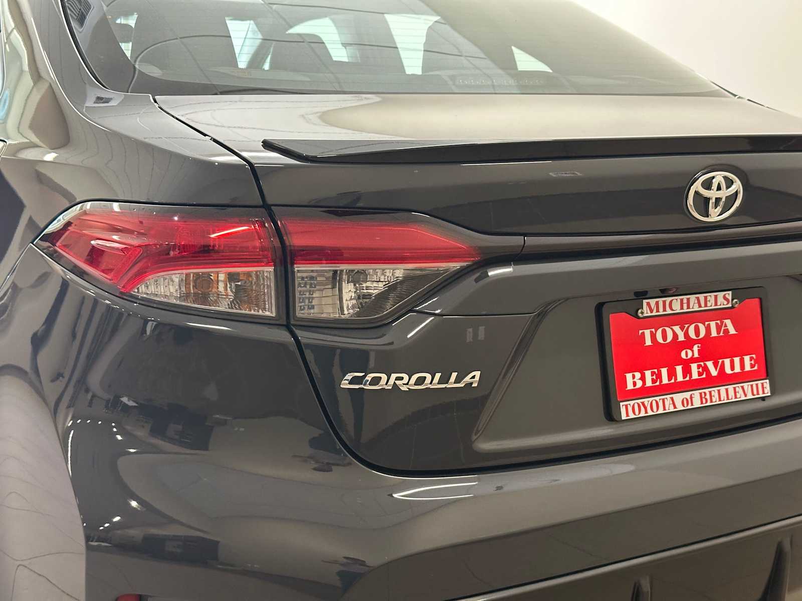 Thumbnail: 2025 Toyota Corolla - 8