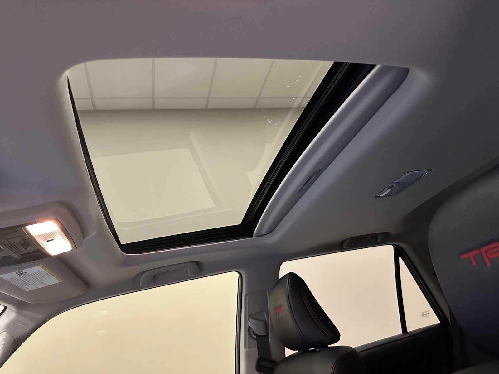 Thumbnail: 2024 Toyota 4Runner - 21