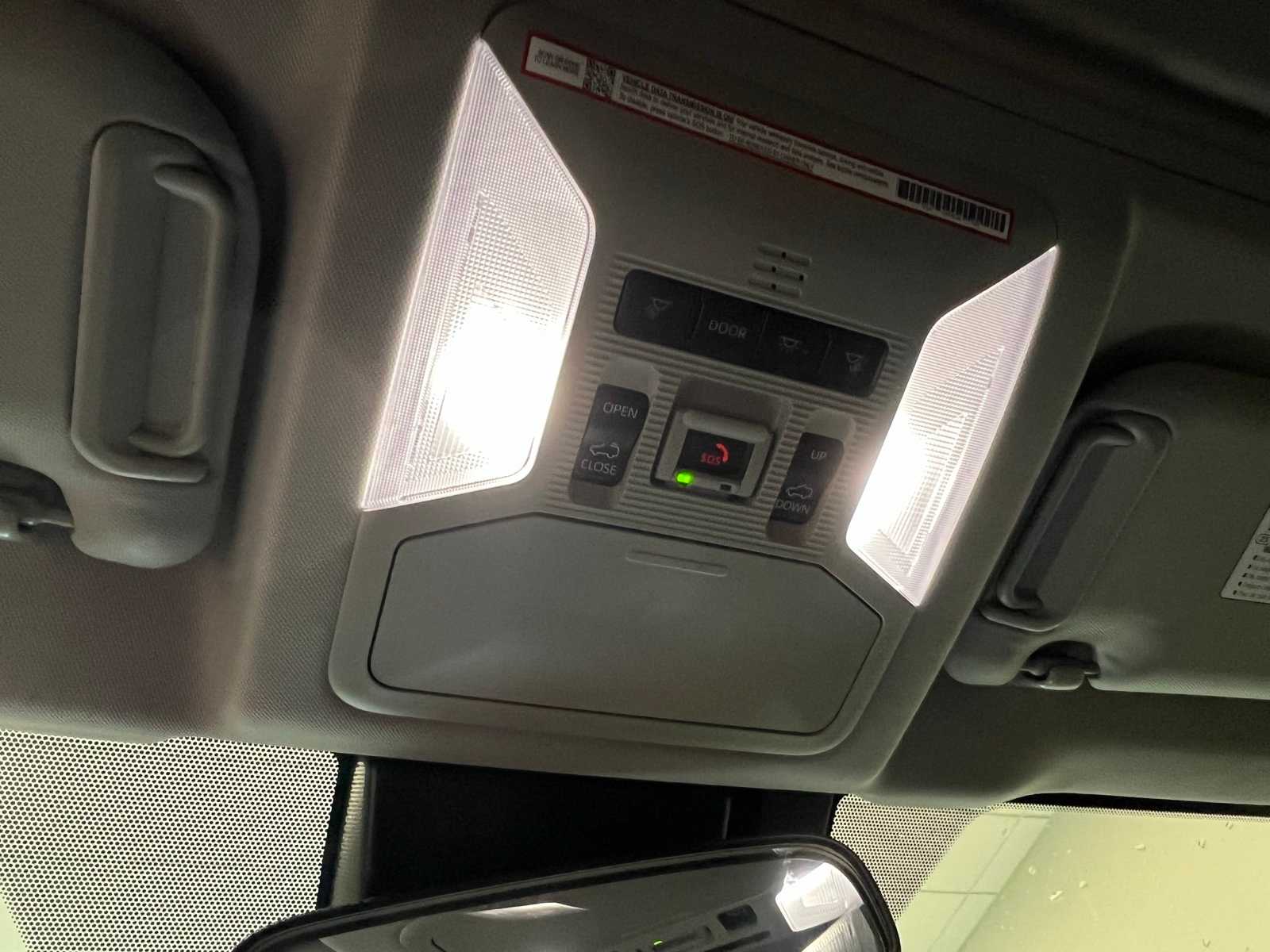 Thumbnail: 2025 Toyota RAV4 - 29