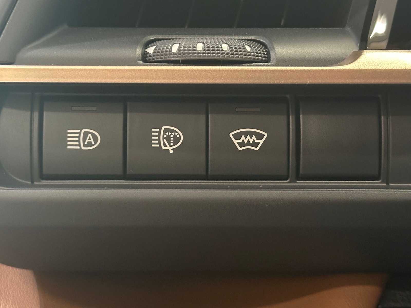 Thumbnail: 2026 Toyota Crown Signia - 18