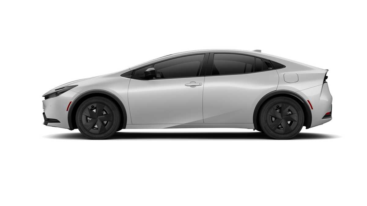 Thumbnail: 2026 Toyota Prius - 4
