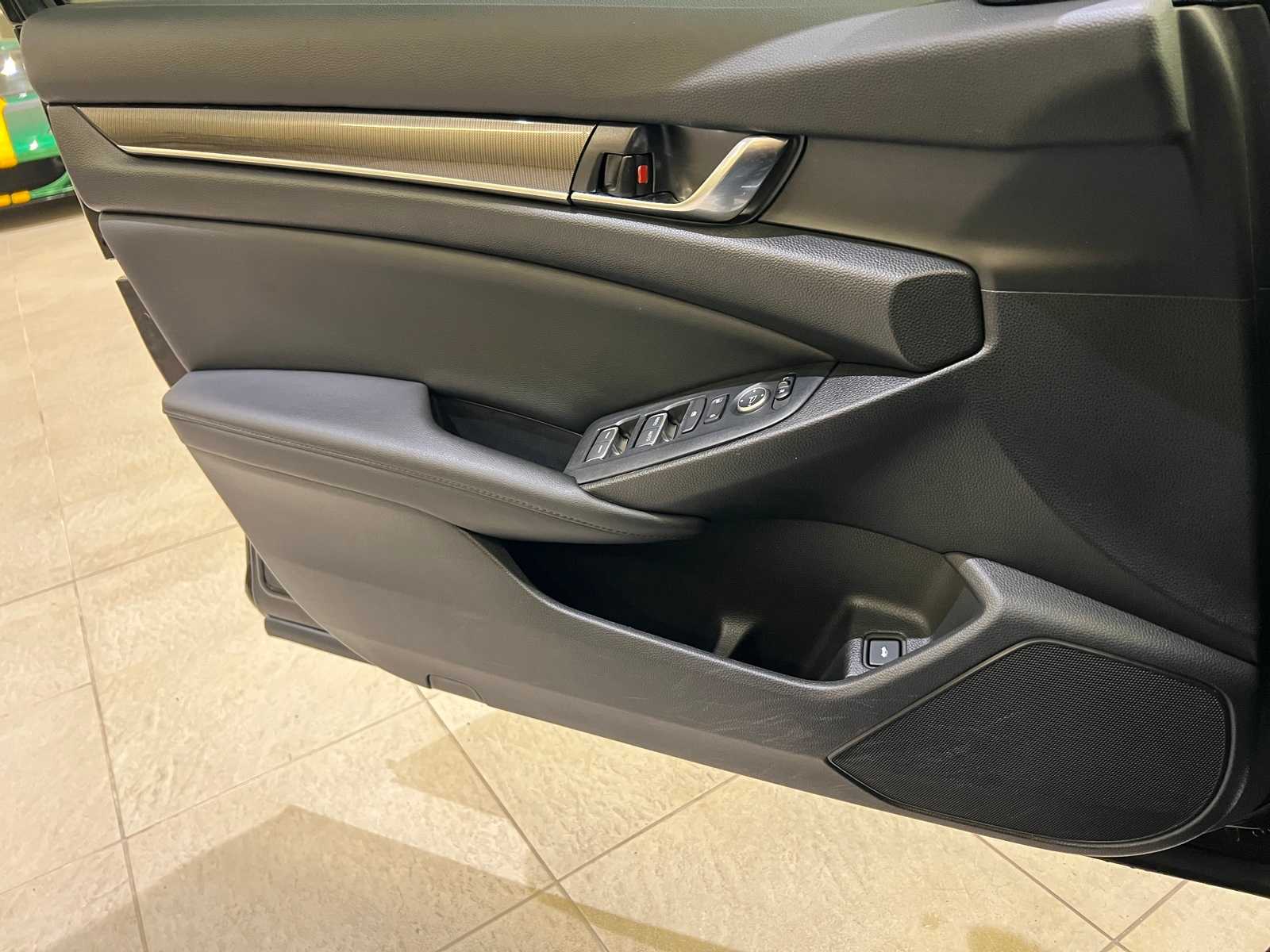 Thumbnail: 2022 Honda Accord - 16