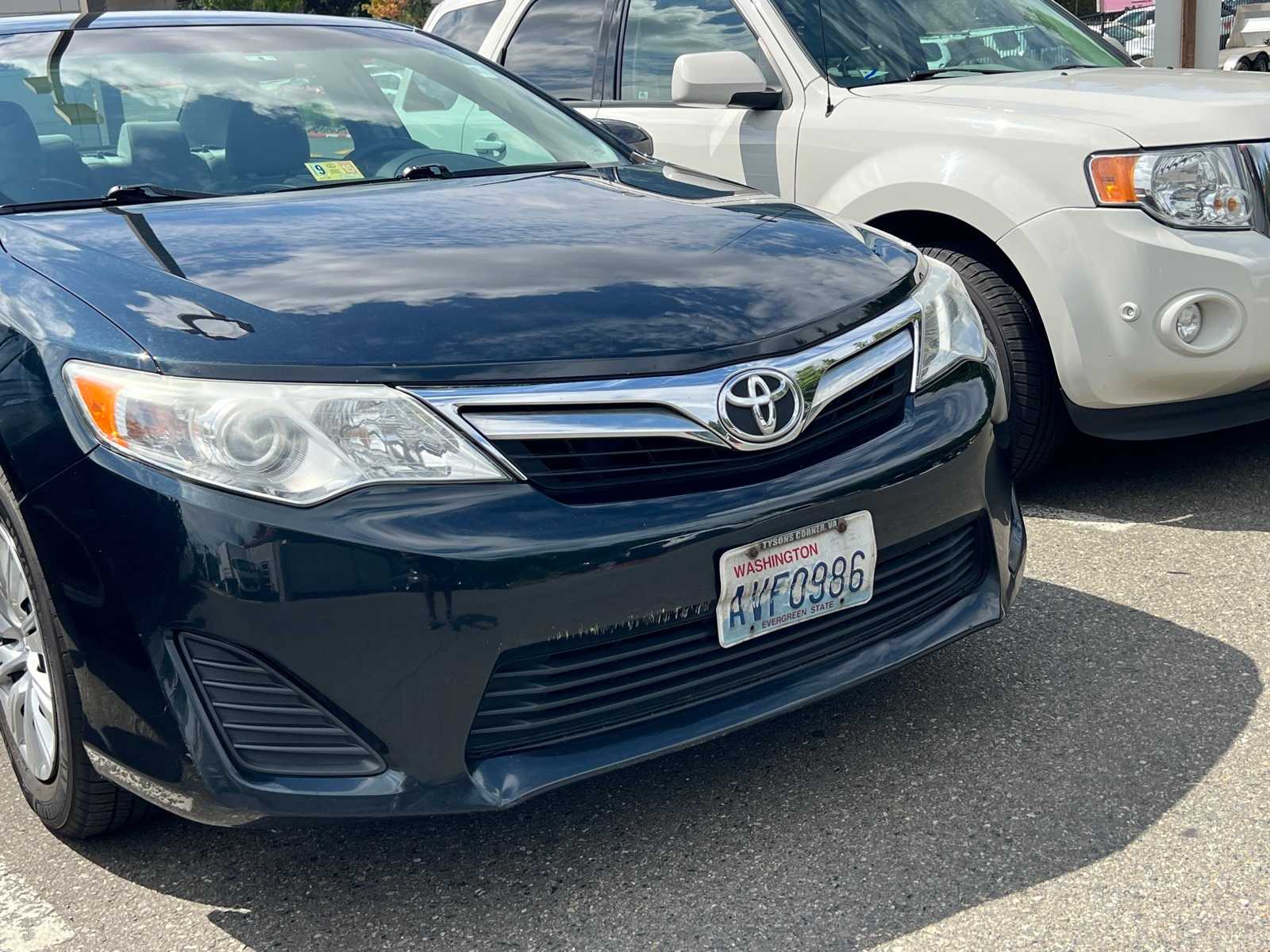 Thumbnail: 2012 Toyota Camry - 4