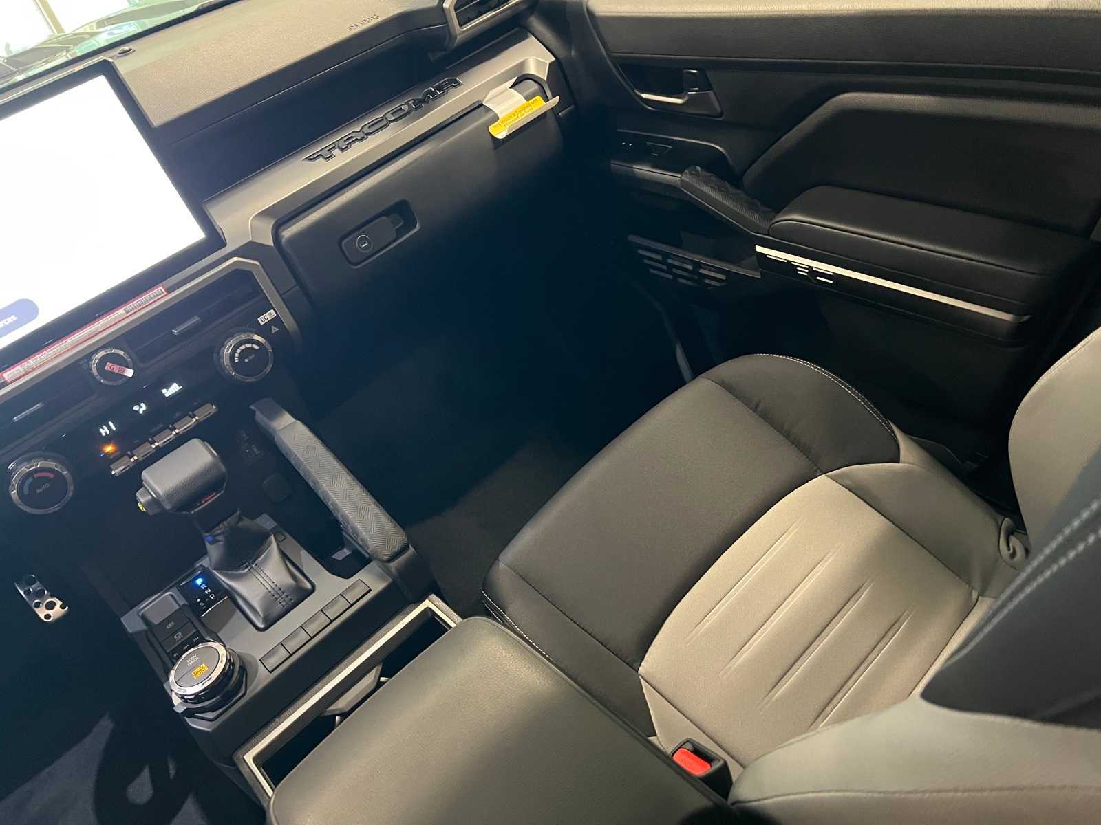 Thumbnail: 2025 Toyota Tacoma - 11