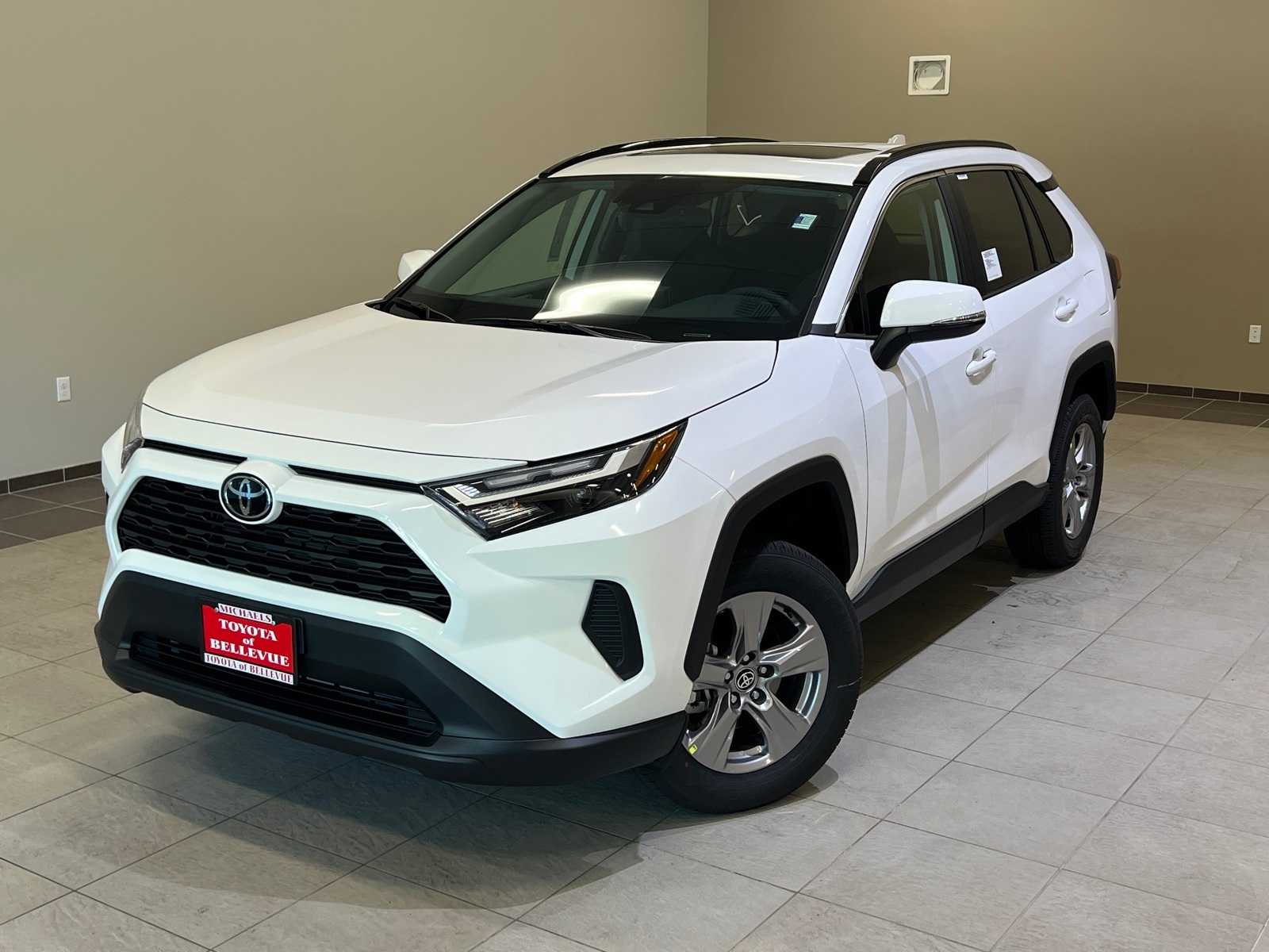 Thumbnail: 2025 Toyota RAV4 - 1