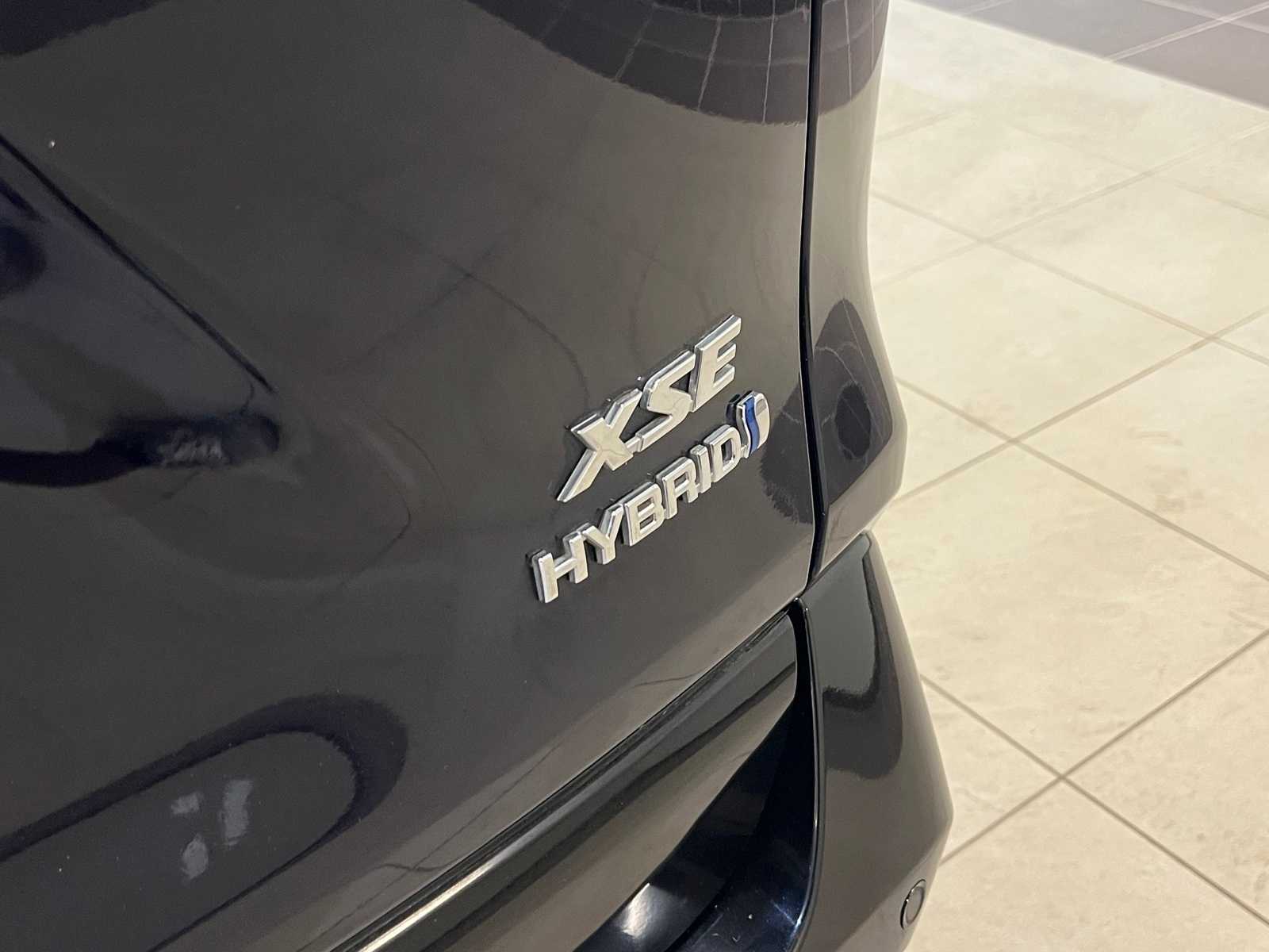 Thumbnail: 2020 Toyota RAV4 - 6