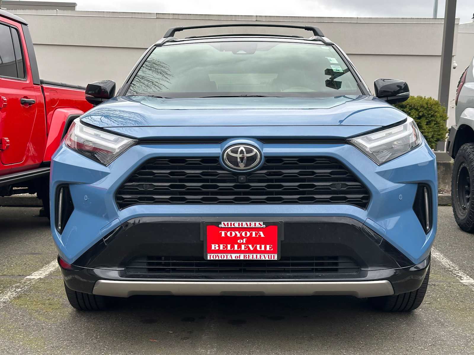 Thumbnail: 2025 Toyota RAV4 - 2