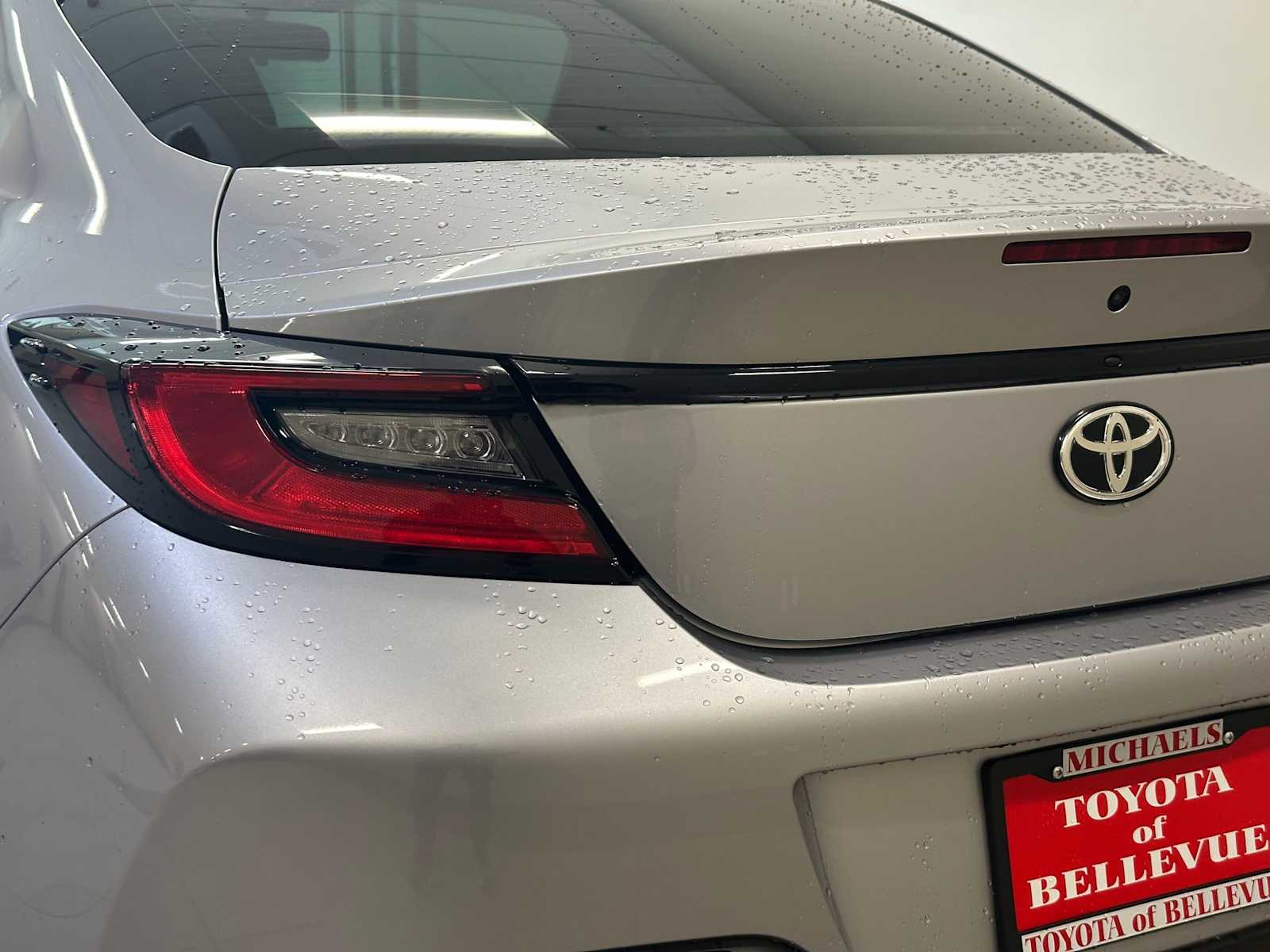Thumbnail: 2022 Toyota GR86 - 7