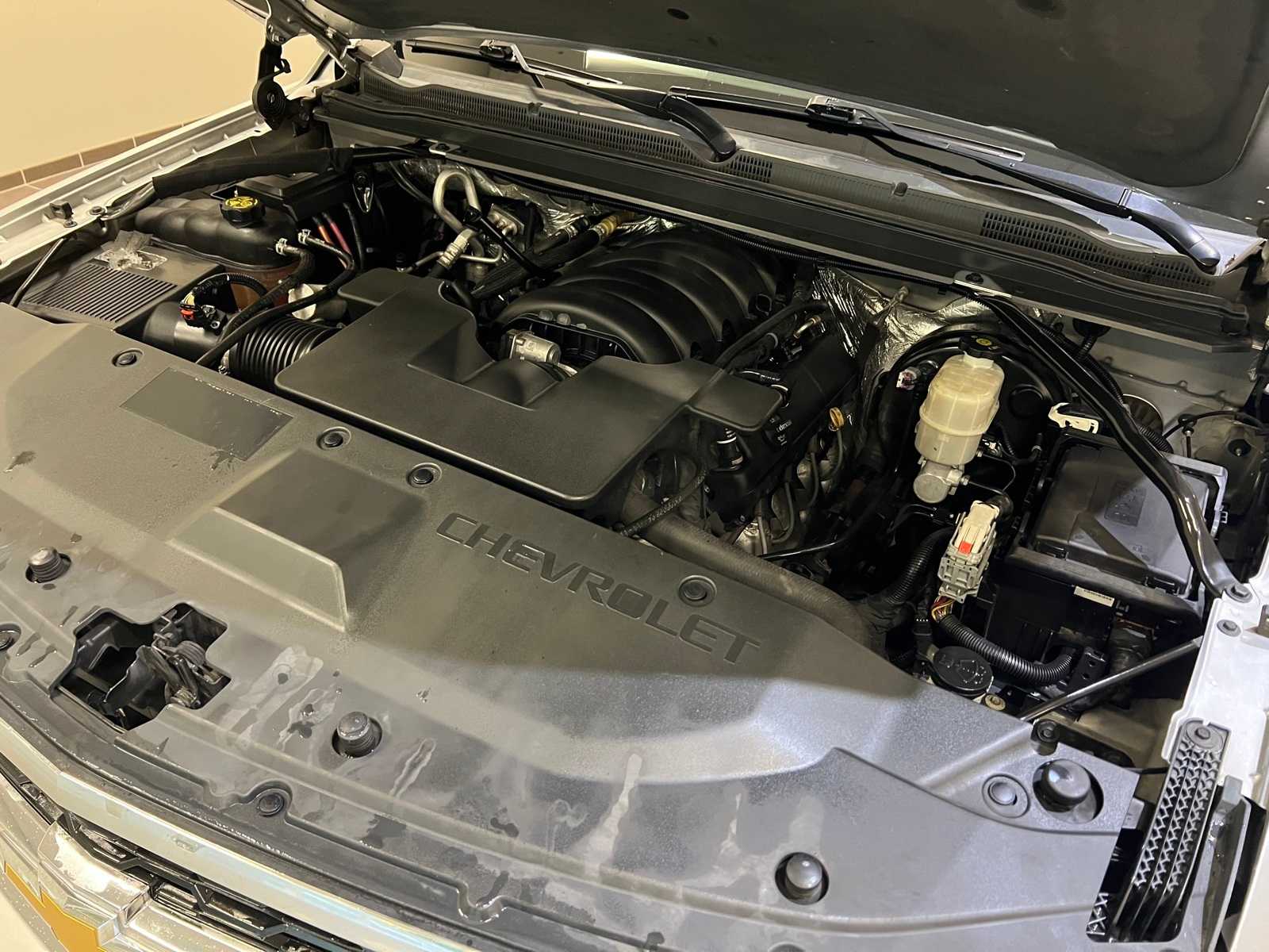 Thumbnail: 2015 Chevrolet Tahoe - 9