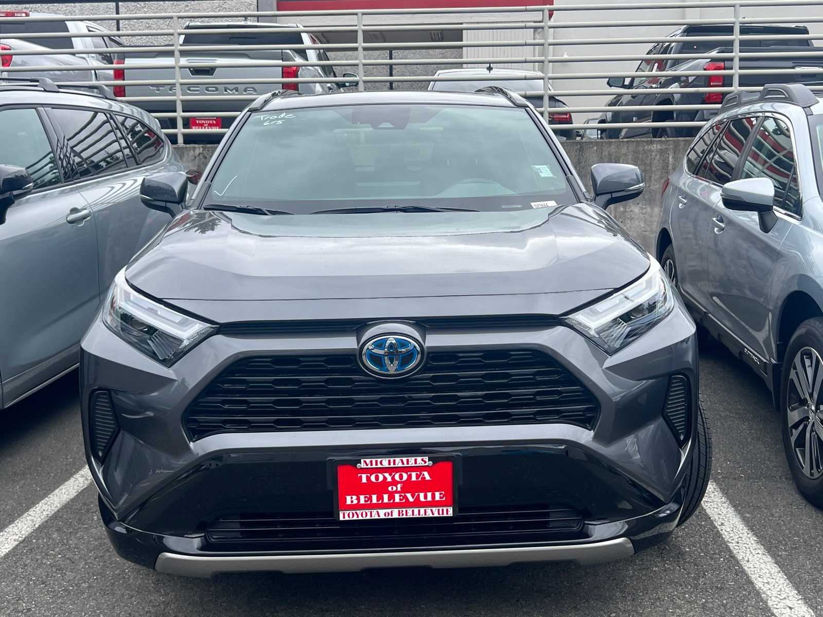 Thumbnail: 2024 Toyota RAV4 - 2