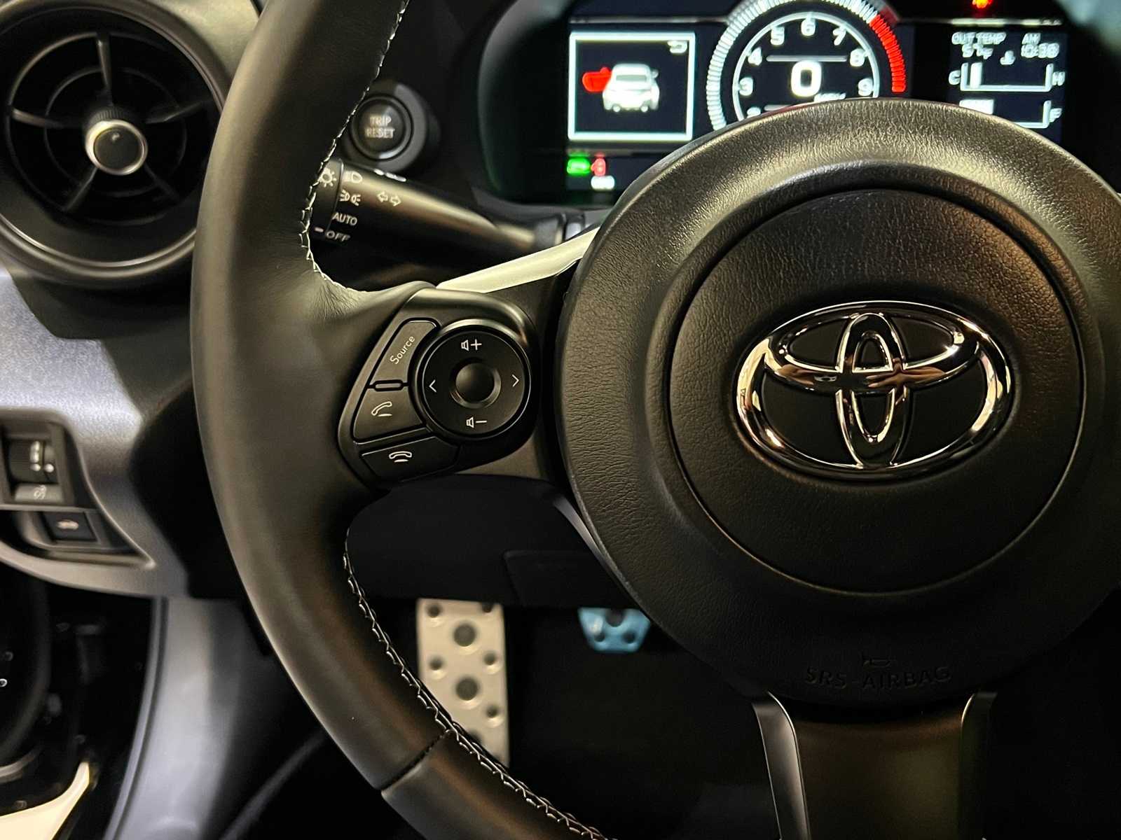 Thumbnail: 2025 Toyota GR86 - 19