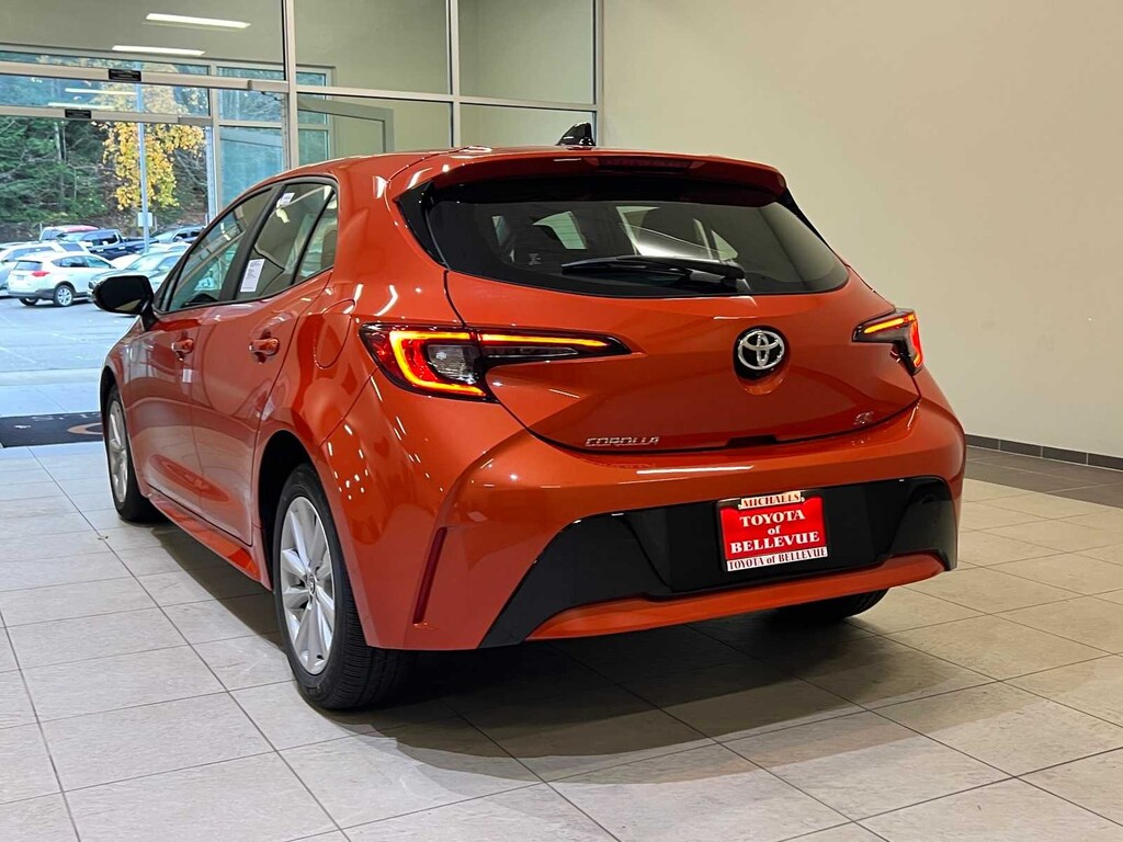 New 2026 Toyota Corolla SE Sedan