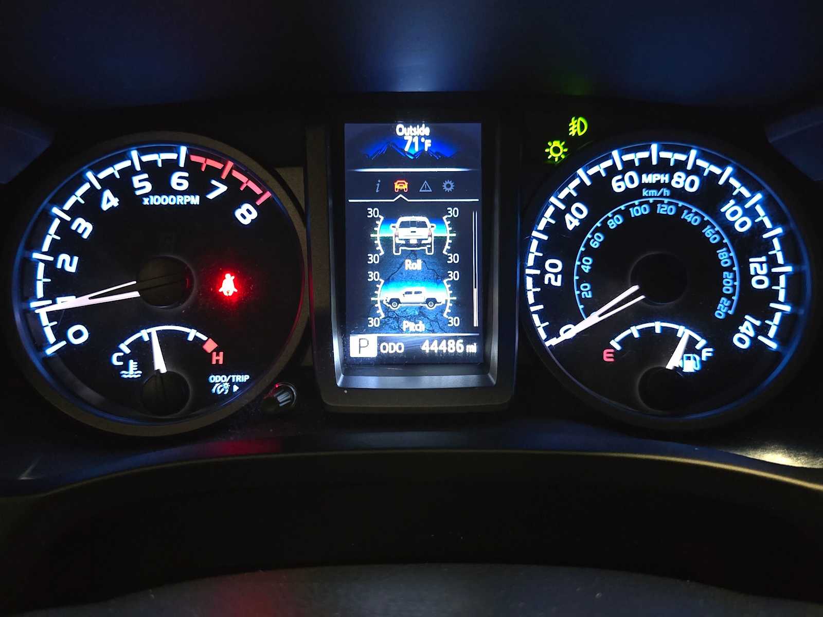 Thumbnail: 2021 Toyota Tacoma - 12