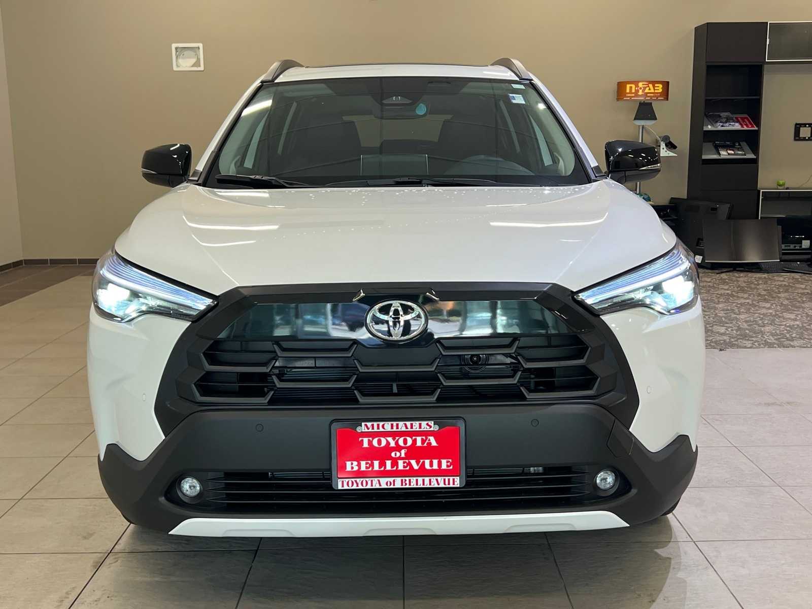 Thumbnail: 2026 Toyota Corolla Cross - 8