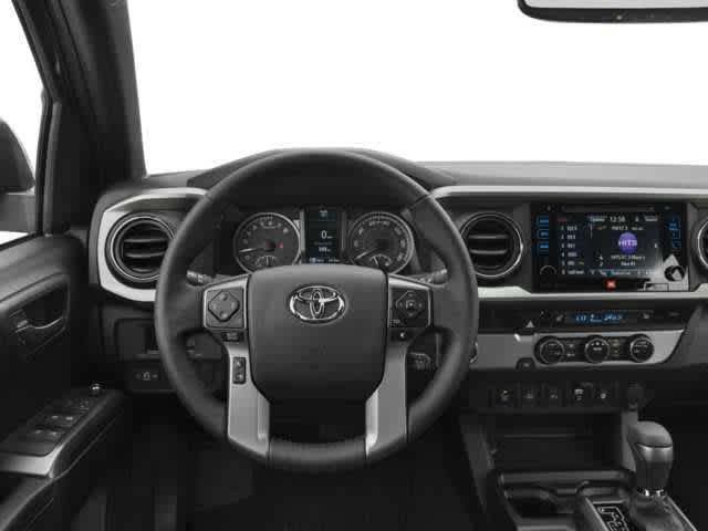 Thumbnail: 2016 Toyota Tacoma - 4