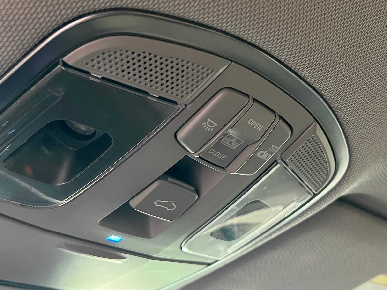 Thumbnail: 2016 Hyundai Sonata - 27