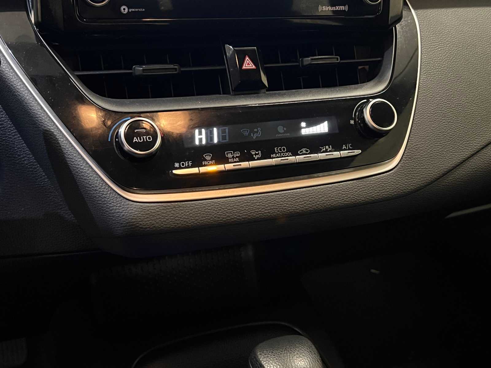 Thumbnail: 2022 Toyota Corolla - 21