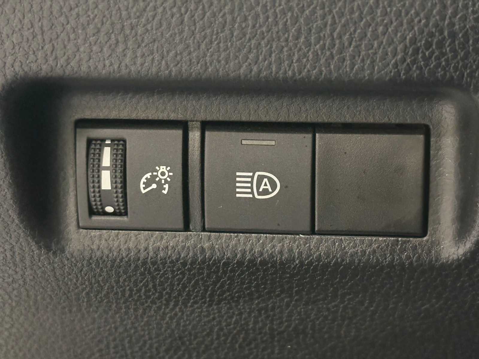 Thumbnail: 2024 Toyota RAV4 - 18