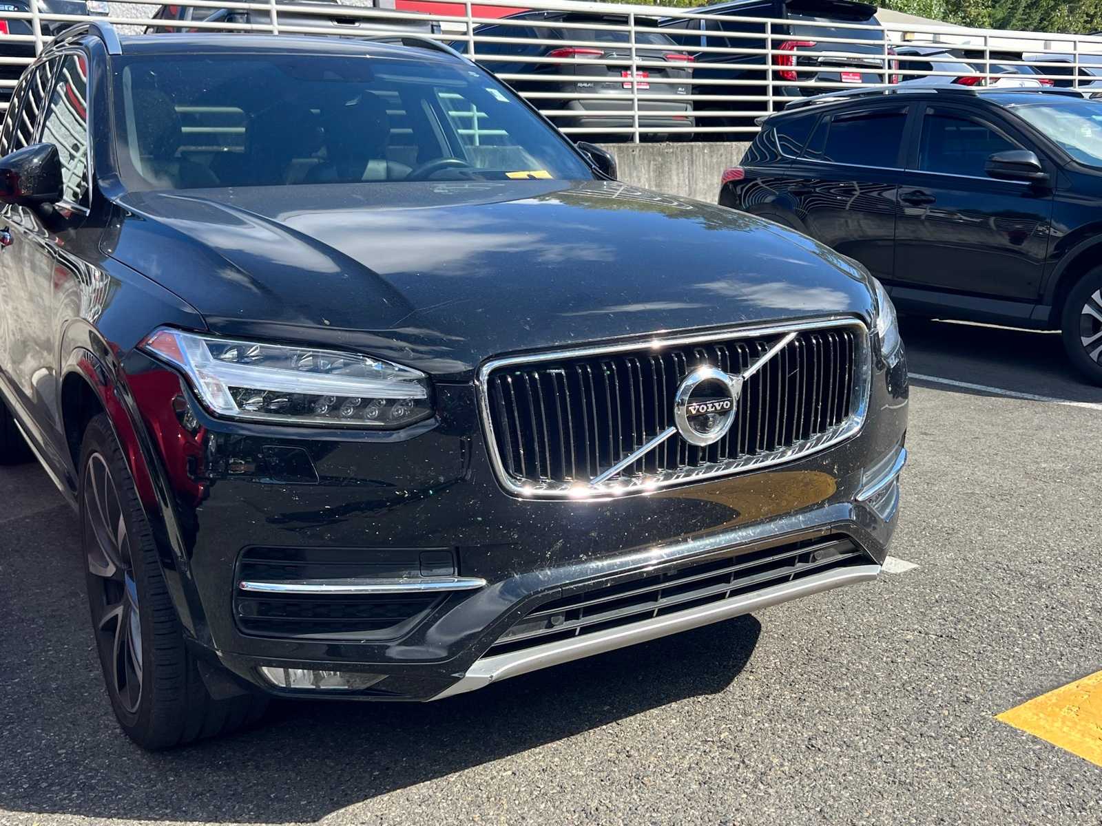 Thumbnail: 2019 Volvo XC90 - 4