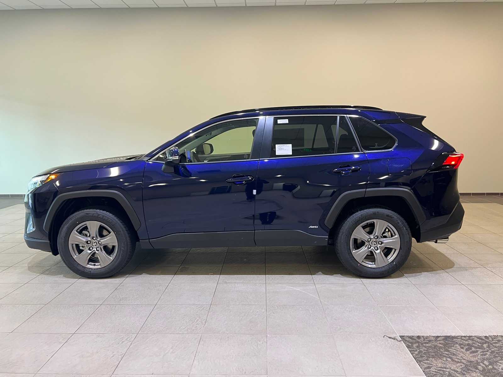 Thumbnail: 2025 Toyota RAV4 - 3