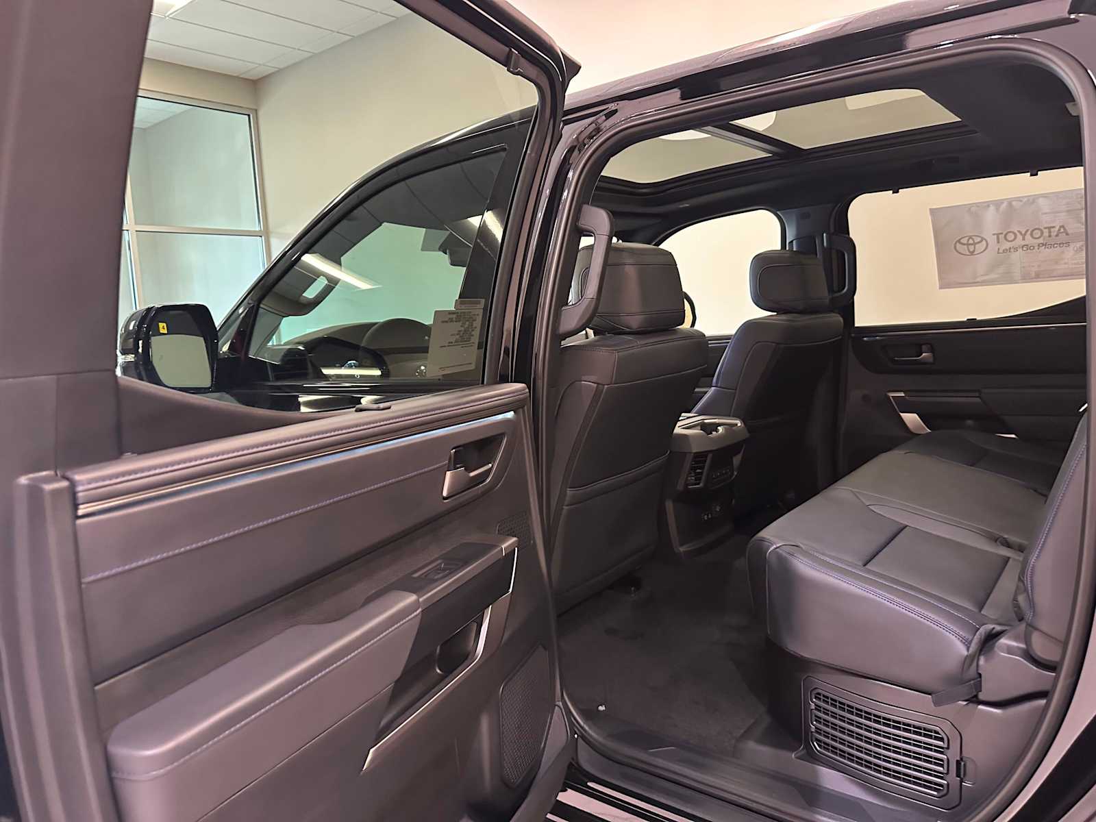 Thumbnail: 2026 Toyota Tundra - 25