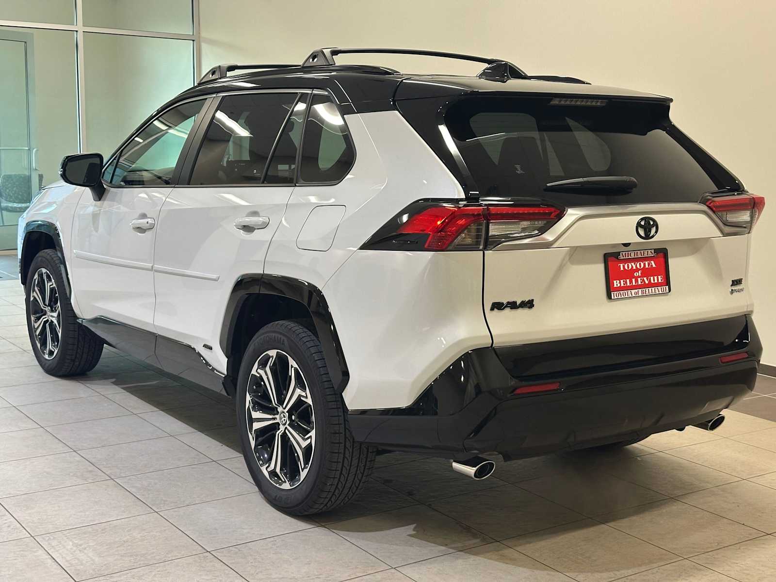 Thumbnail: 2025 Toyota RAV4 - 4